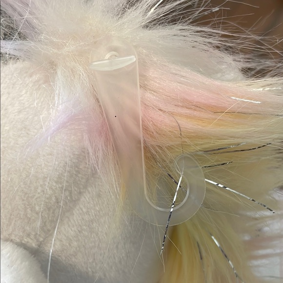 White Unicorn Wall Mount with Silver Horn - Picture 7 of 7